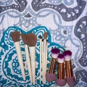 Makeup Brush Set with Purple and Brown Bristles